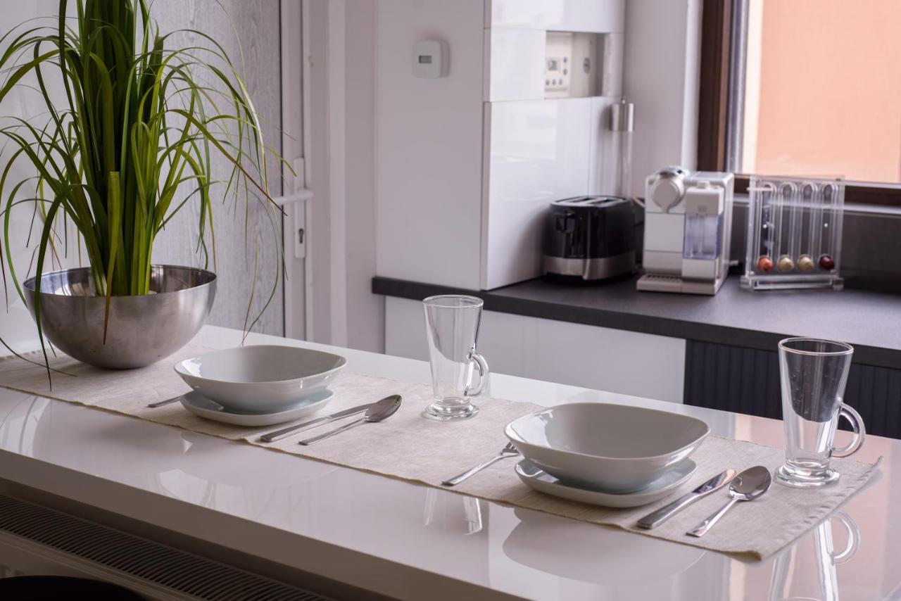 Luxury Two Room Apartment Residence Militari M3 부쿠레슈티 외부 사진
